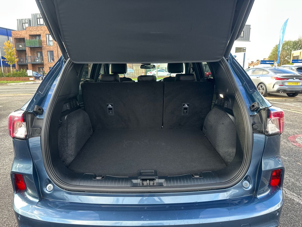 Used Ford Kuga 2023 for sale - 76696530: Photo 34