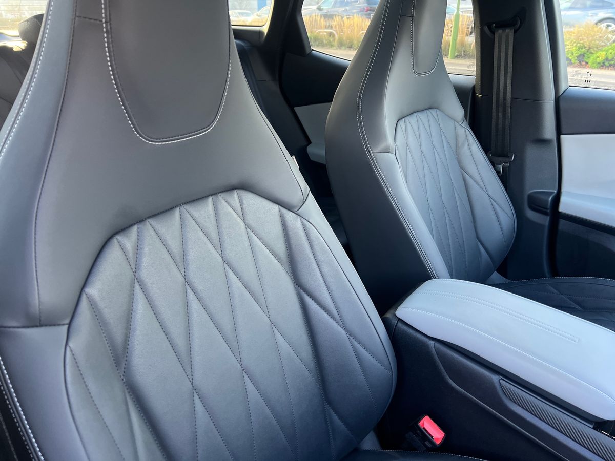 Used Ford Explorer 2025 for sale - 76984018: Photo 12