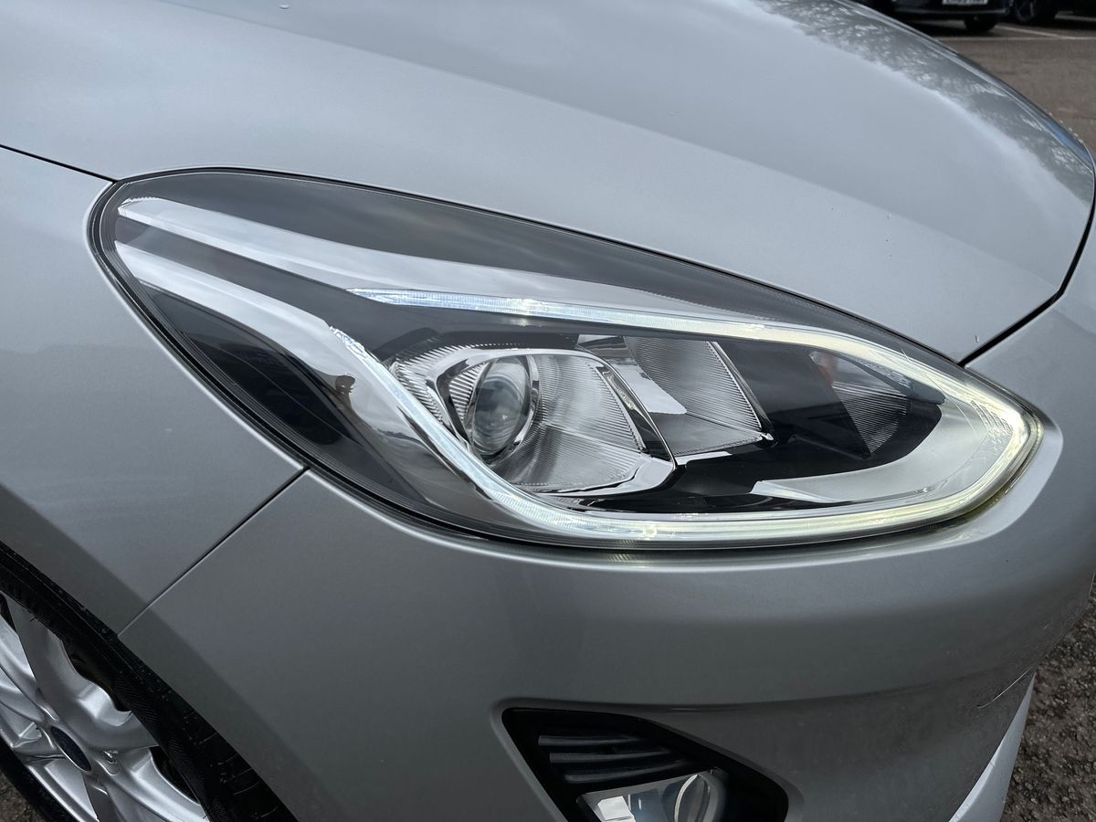 Used Ford Fiesta 2019 for sale - 77640650: Photo 32