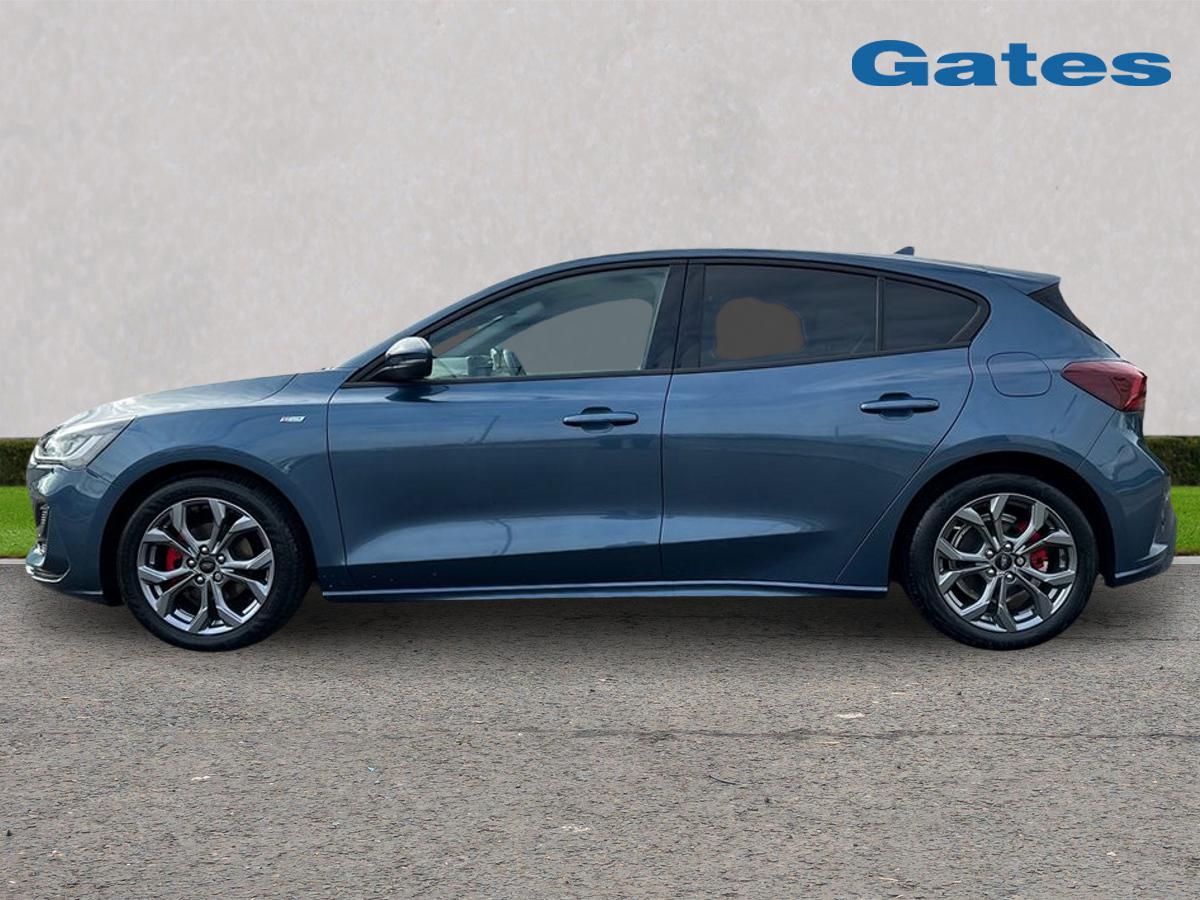 Used Ford Focus 2023 for sale - 76297667: Photo 4