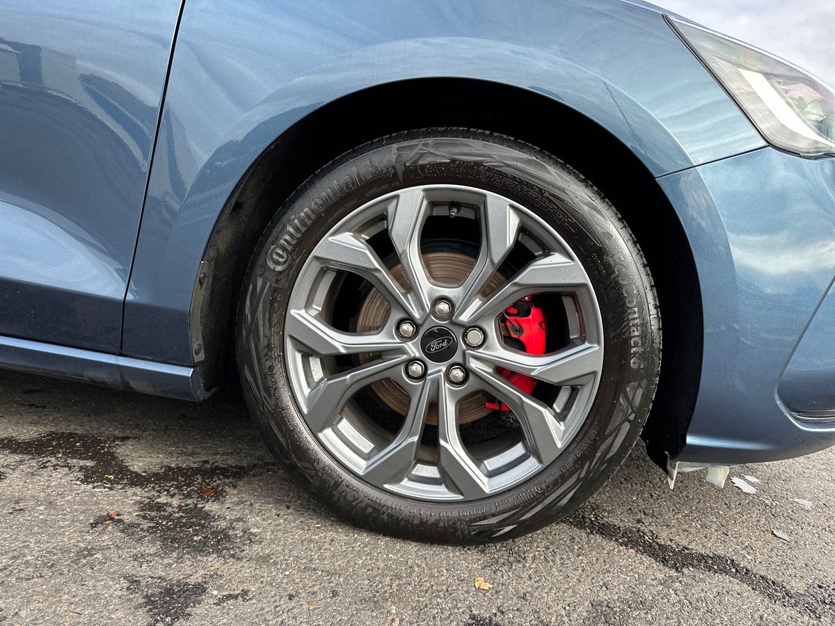 Used Ford Focus 2023 for sale - 76297667: Photo 9