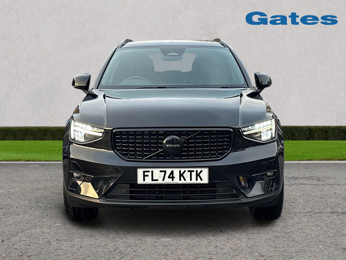 Used Volvo XC40 2025 for sale - 77122567: Photo 2