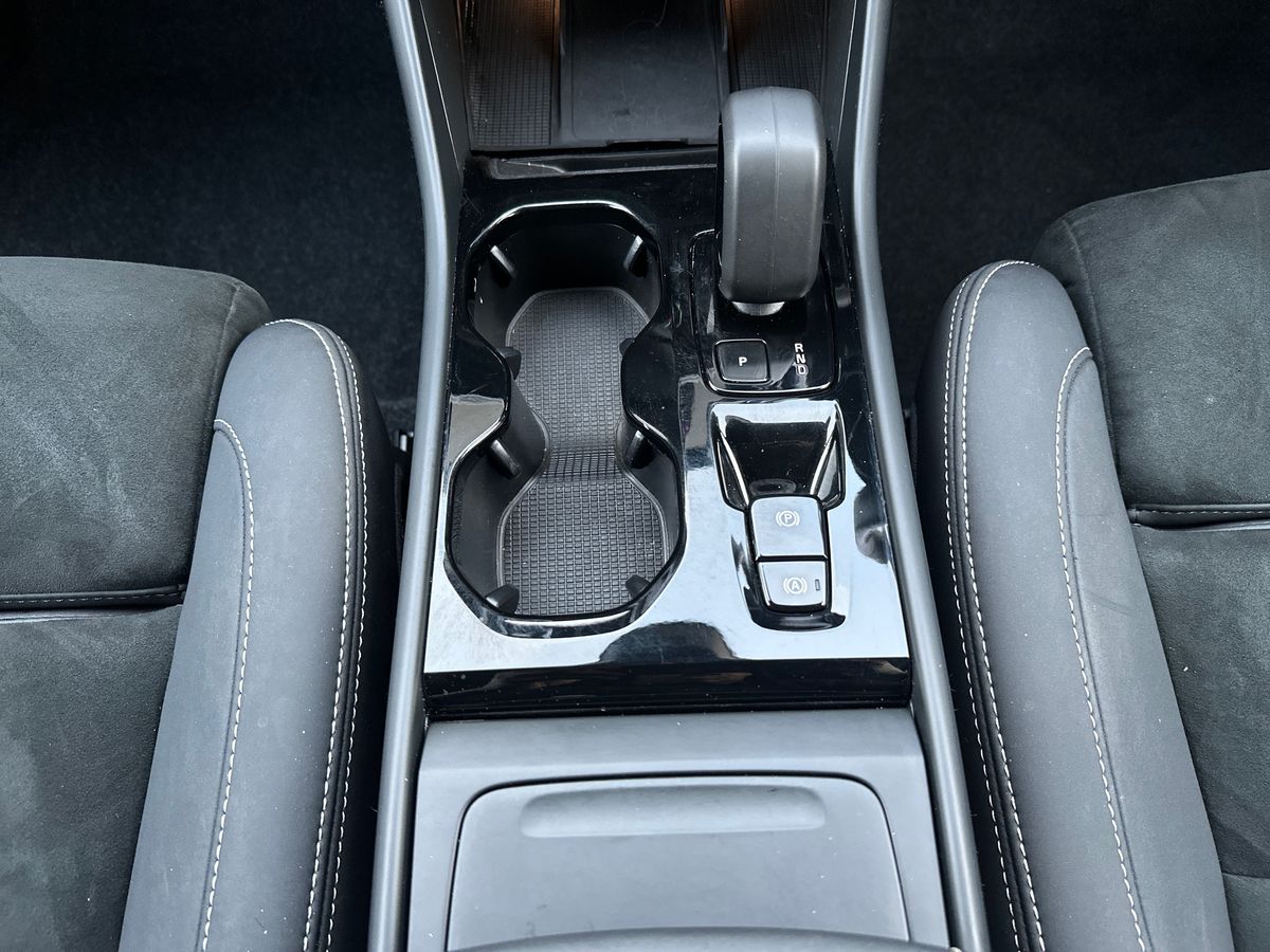 Used Volvo XC40 2025 for sale - 77122567: Photo 28