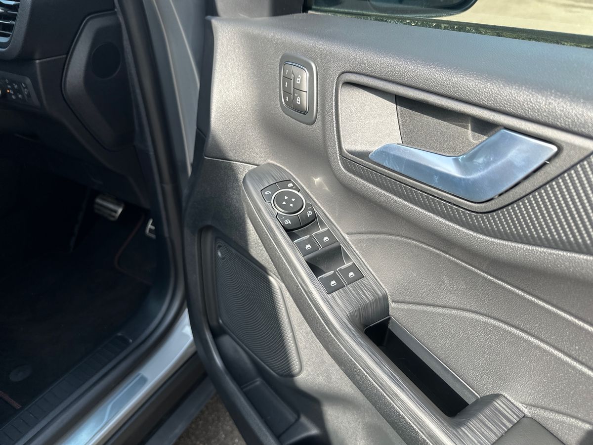Used Ford Kuga 2025 for sale - 76130601: Photo 25