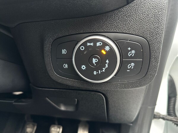 Used Ford Fiesta 2020 for sale - 76183916: Photo 23