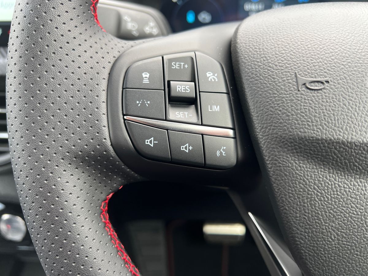 Used Ford Kuga 2025 for sale - 77449621: Photo 26