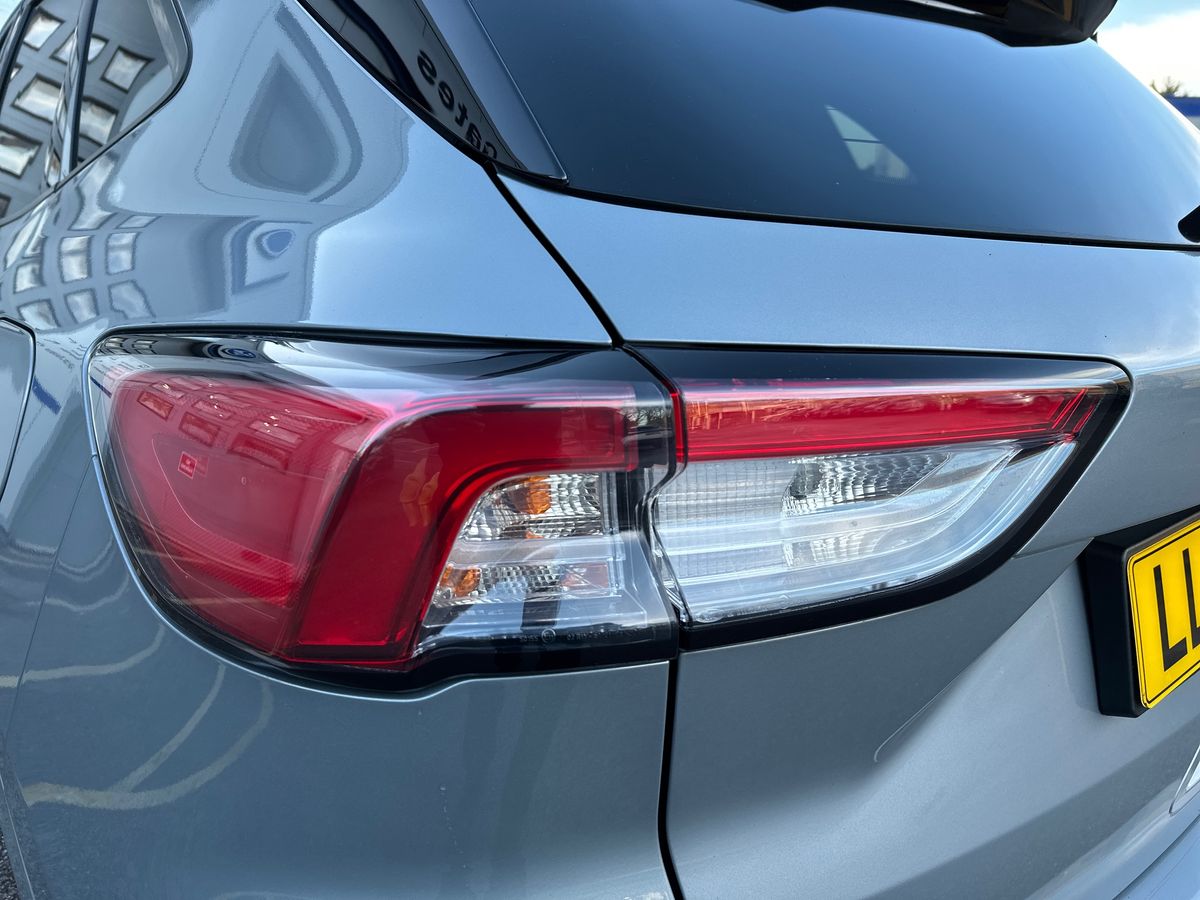 Used Ford Kuga 2022 for sale - 77133928: Photo 33