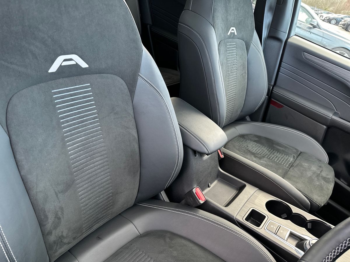 Used Ford Kuga 2024 for sale - 77232165: Photo 12