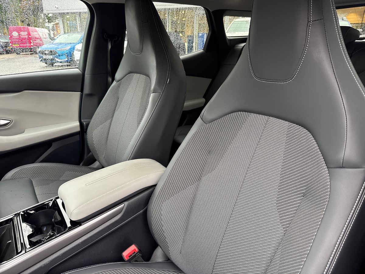 Used Ford Explorer 2024 for sale - 77042804: Photo 13