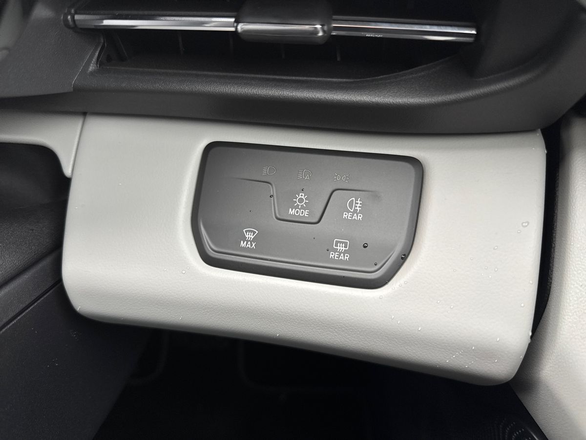 Used Ford Explorer 2024 for sale - 77042804: Photo 23