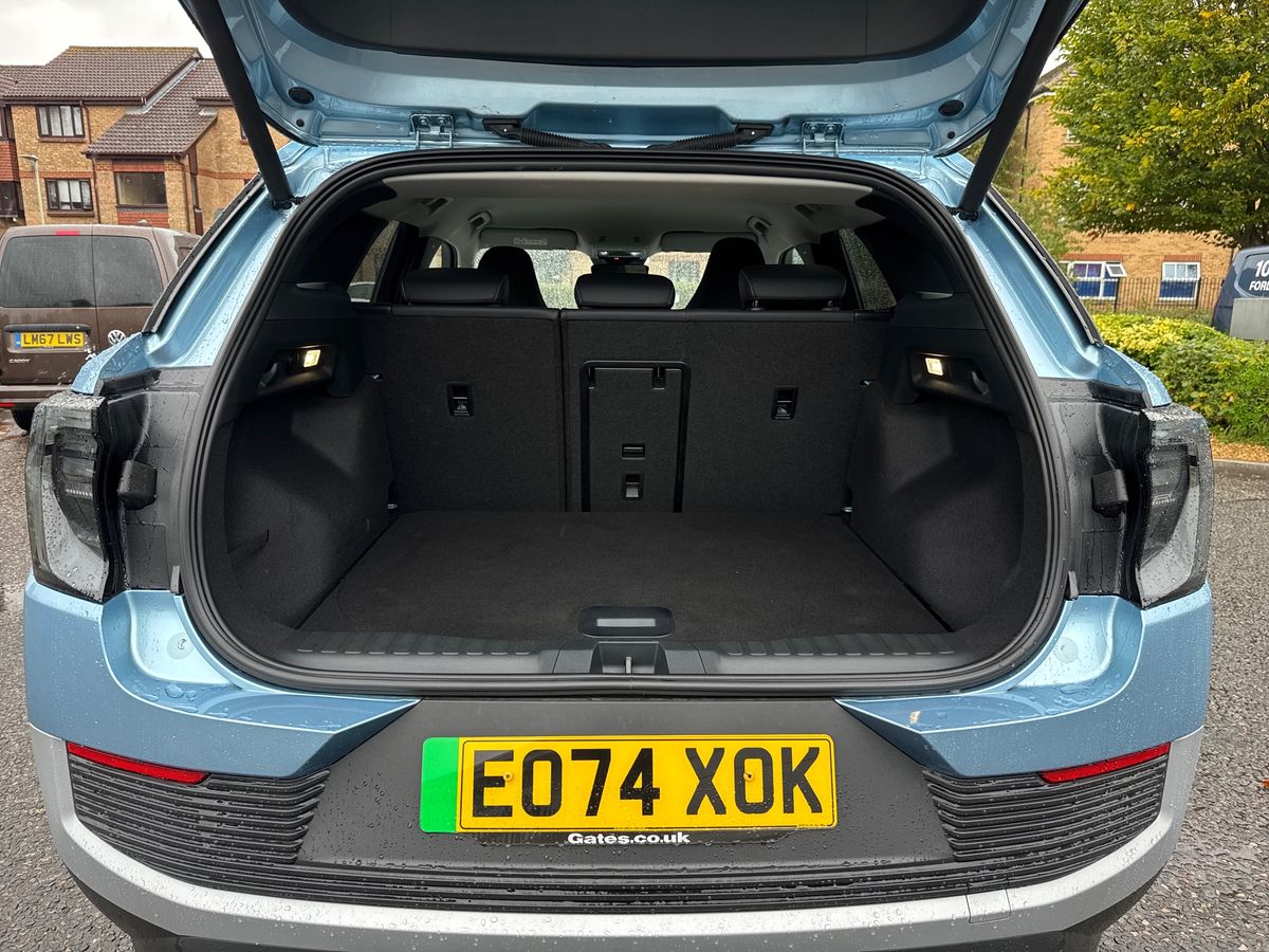 Used Ford Explorer 2024 for sale - 77042804: Photo 34