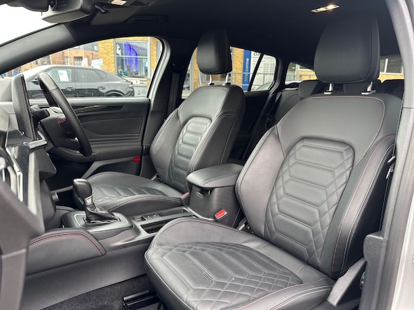 Used Ford Focus 2024 for sale - 76254987: Photo 13