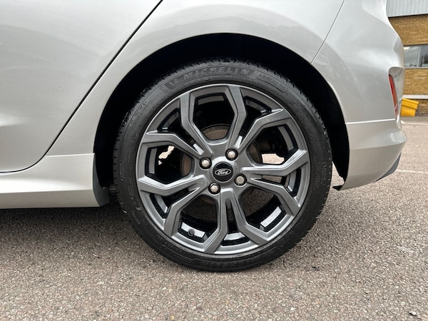 Used Ford Fiesta 2020 for sale - 76297499: Photo 9