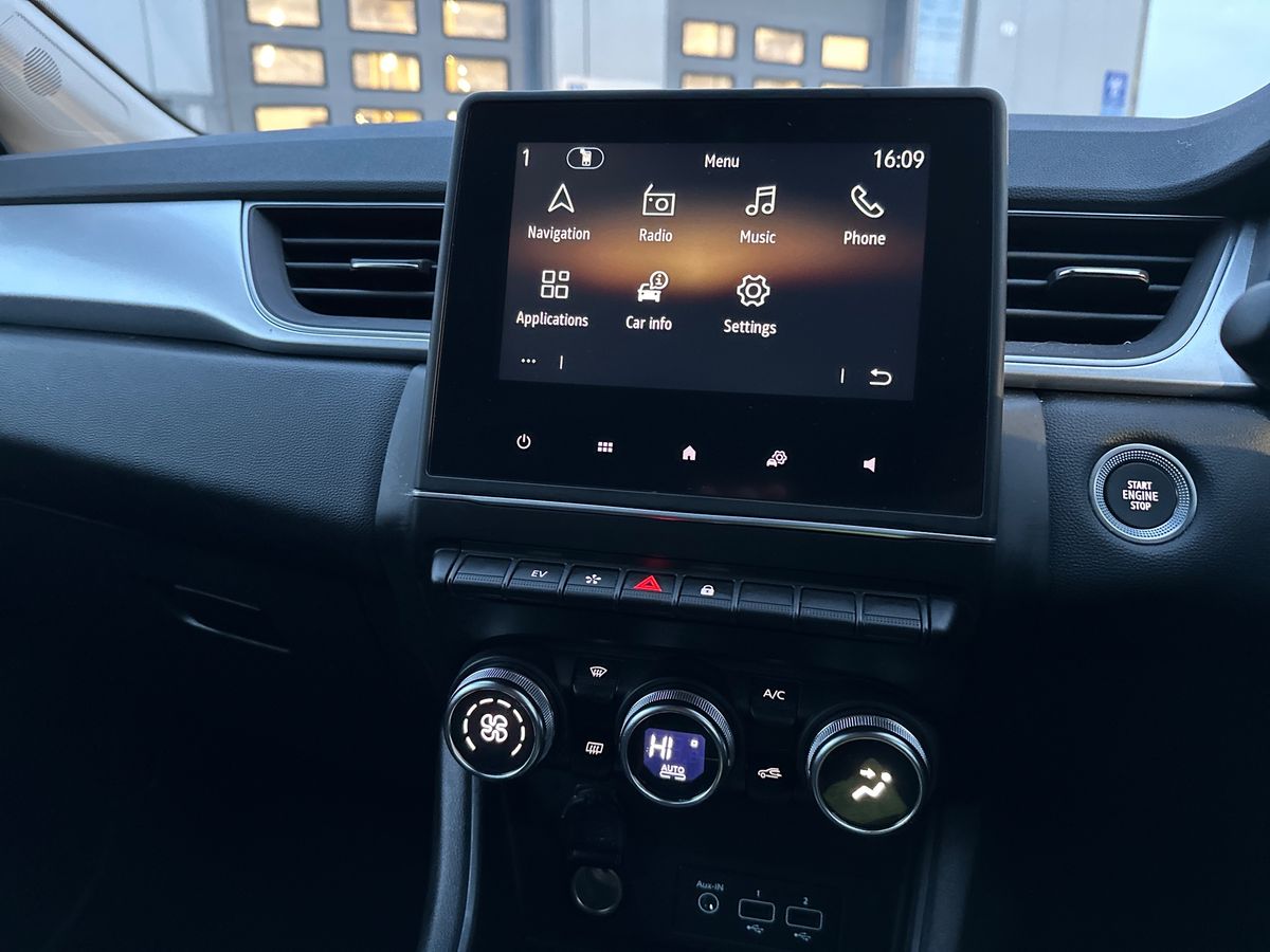 Used Renault Captur 2023 for sale - 77122571: Photo 19