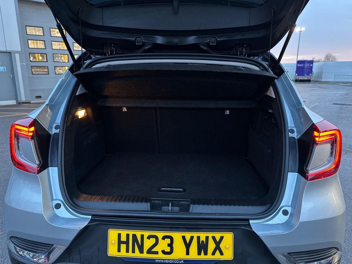 Used Renault Captur 2023 for sale - 77122571: Photo 34