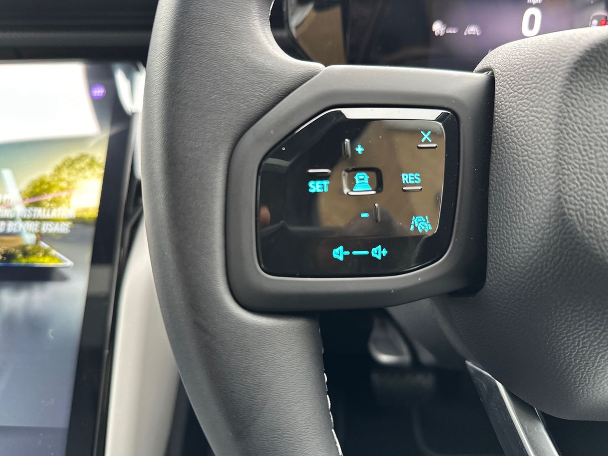 Used Ford Explorer 2025 for sale - 78179804: Photo 26