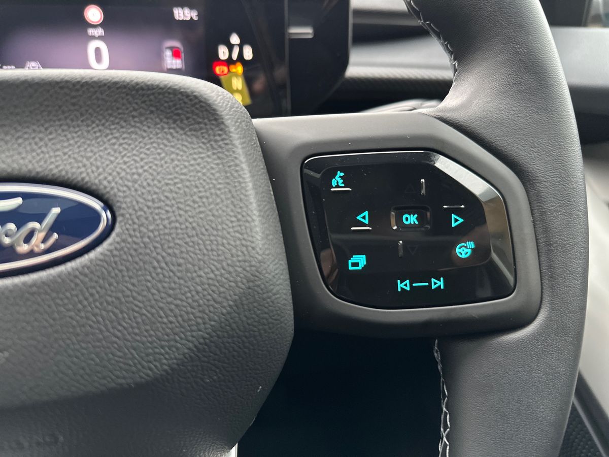 Used Ford Explorer 2025 for sale - 78179804: Photo 27