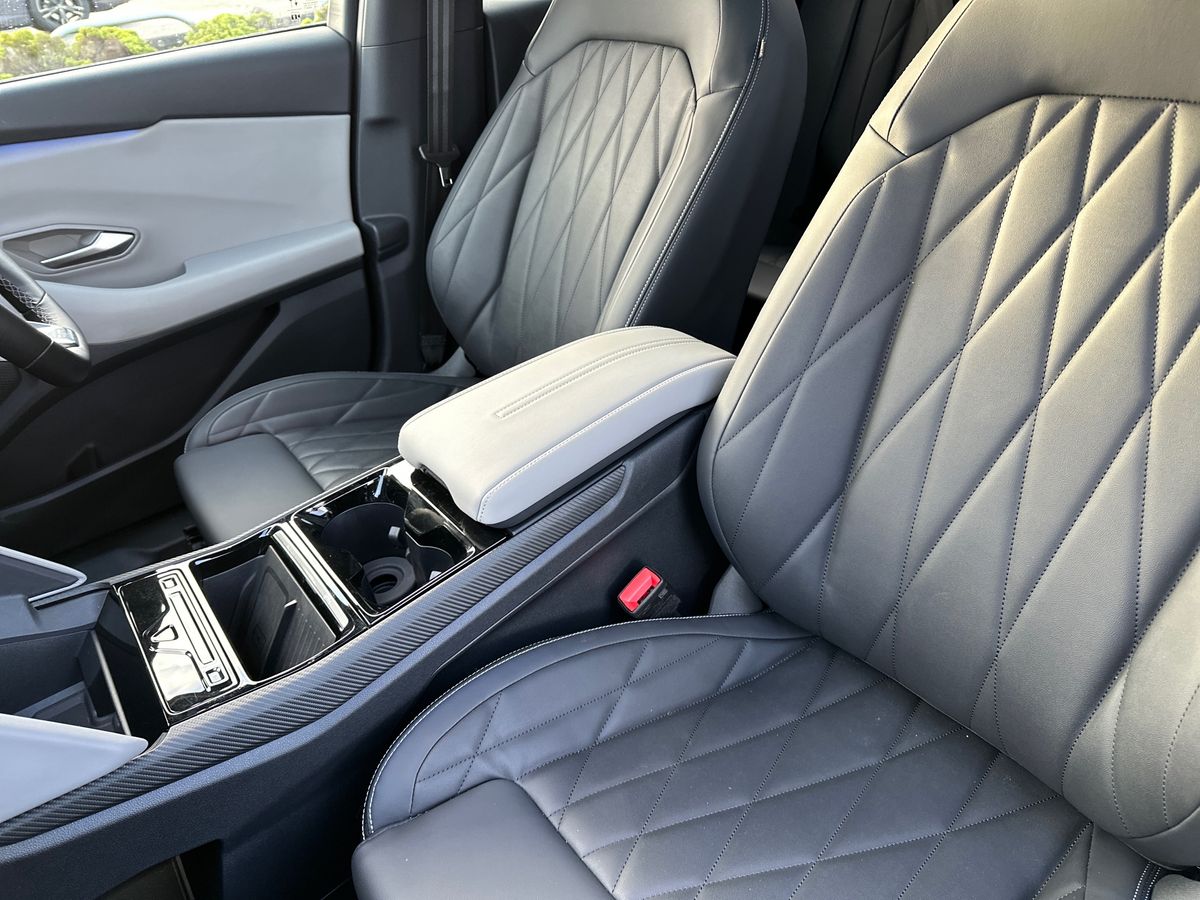 Used Ford Explorer 2024 for sale - 77545146: Photo 13