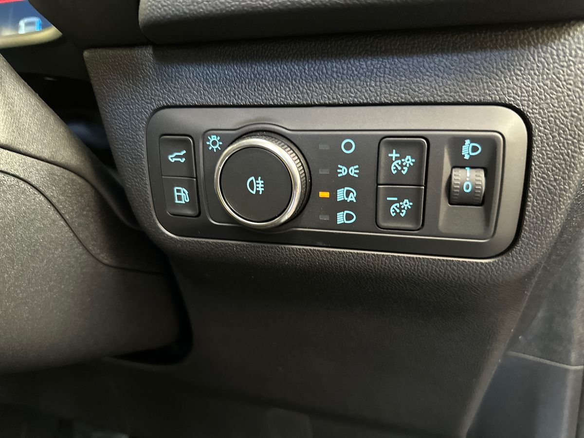 Used Ford Kuga 2025 for sale - 78172684: Photo 23