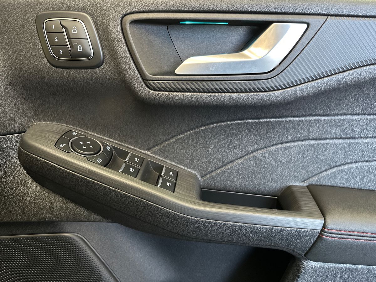 Used Ford Kuga 2025 for sale - 78172684: Photo 25