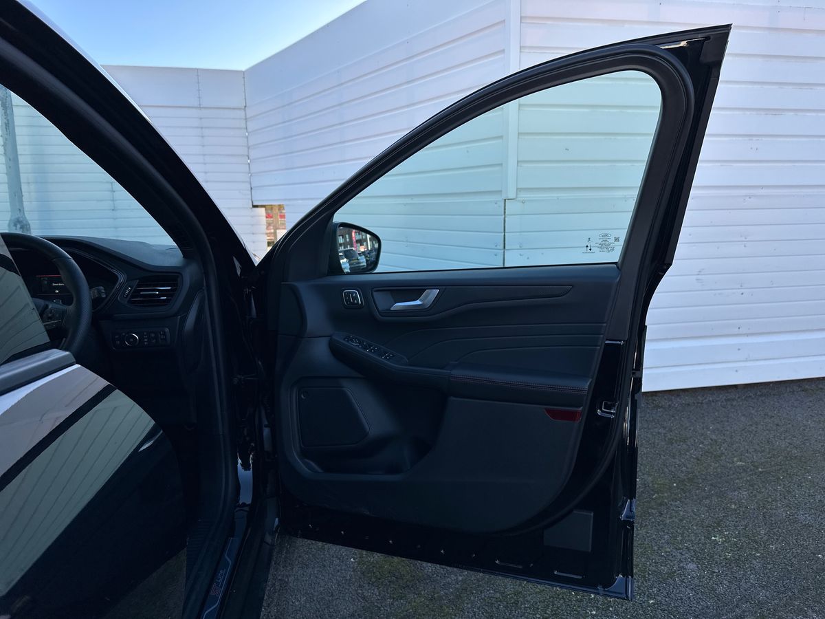 Used Ford Kuga 2025 for sale - 78172684: Photo 35