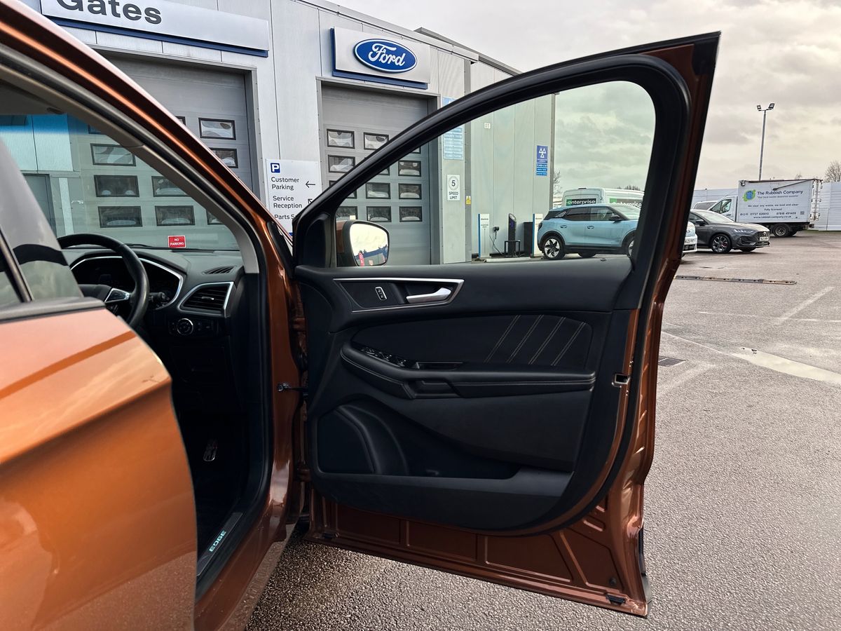 Used Ford Edge 2017 for sale - 77178065: Photo 35