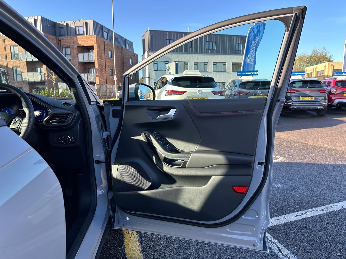 Used Ford Puma 2024 for sale - 76780348: Photo 35