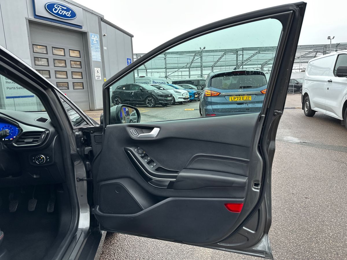 Used Ford Fiesta 2022 for sale - 77627557: Photo 35