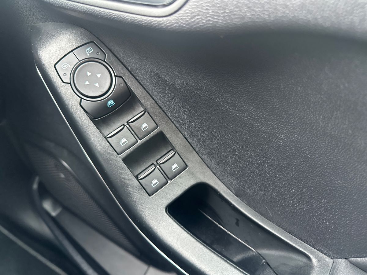 Used Ford Fiesta 2023 for sale - 77239467: Photo 25