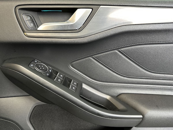 Used Ford Focus 2019 for sale - 76244530: Photo 25