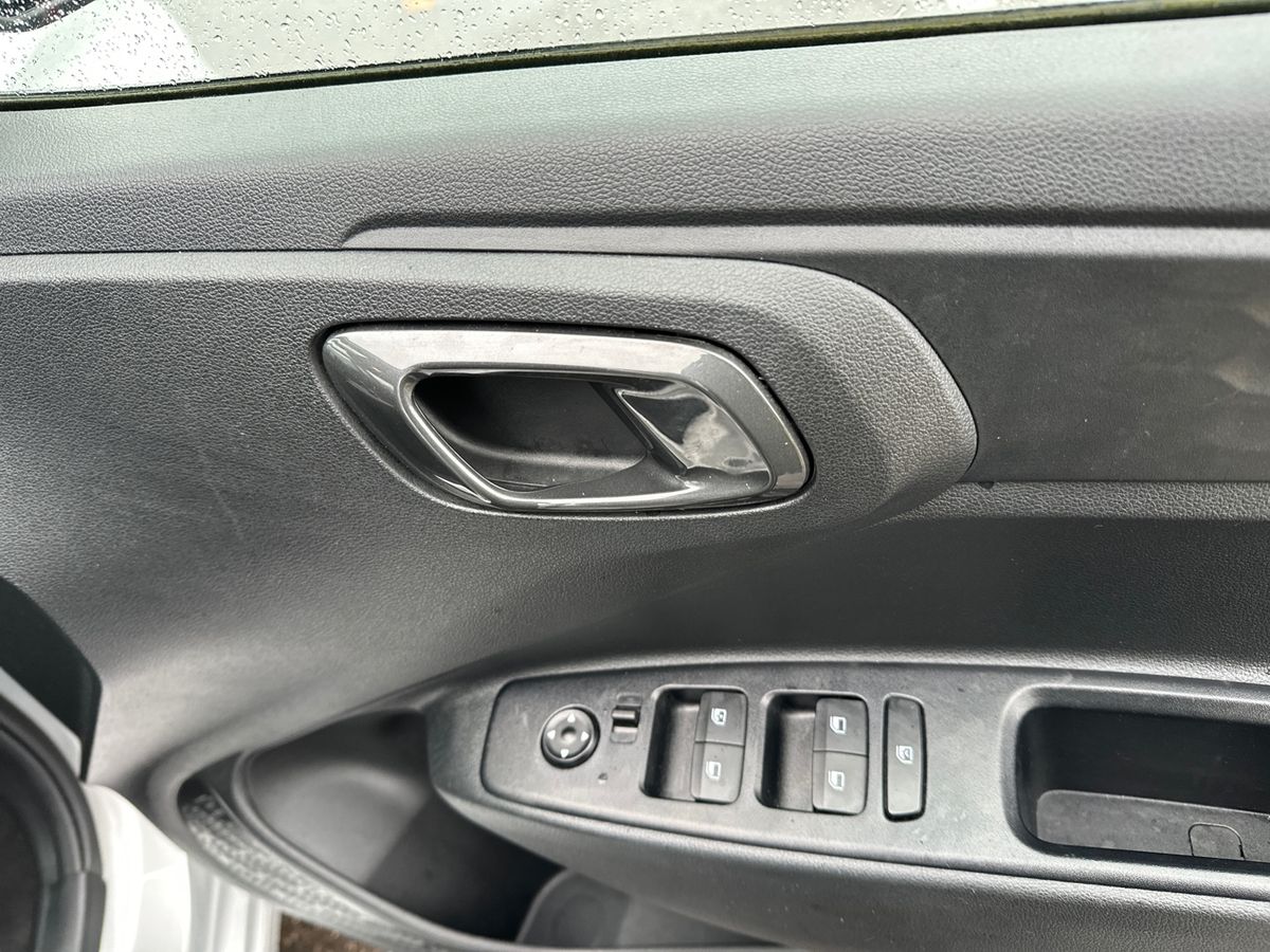 Used Hyundai i10 2022 for sale - 77042792: Photo 25