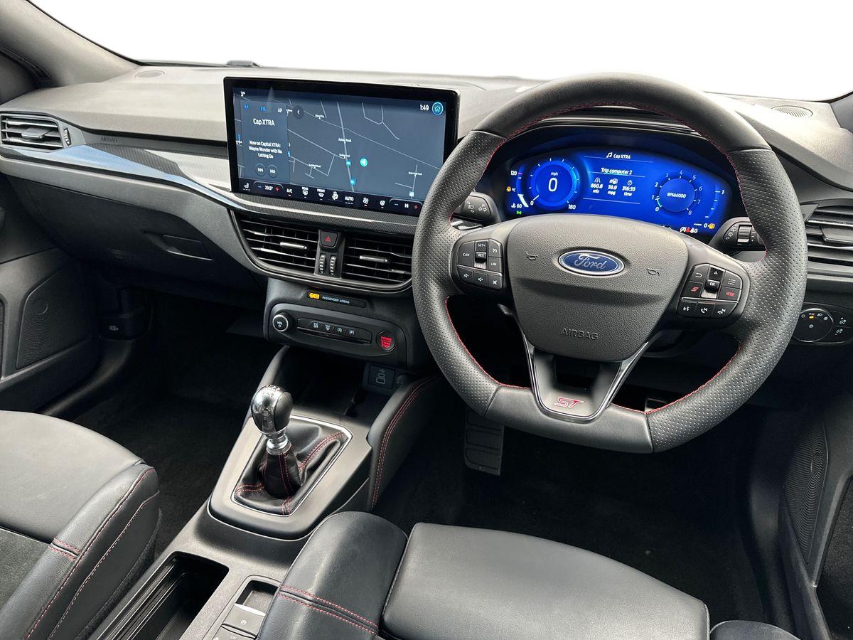 Used Ford Focus 2023 for sale - 76630178: Photo 16