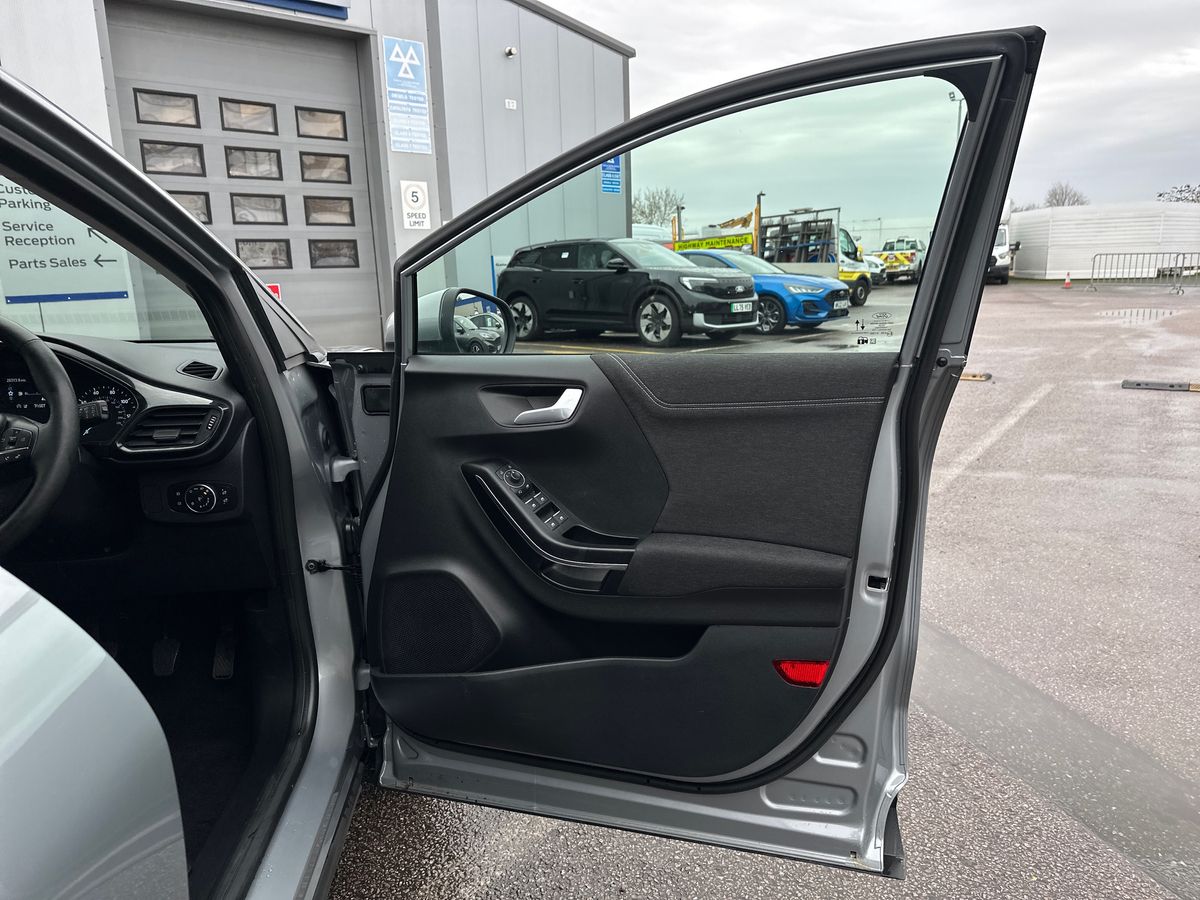 Used Ford Puma 2023 for sale - 76881912: Photo 35