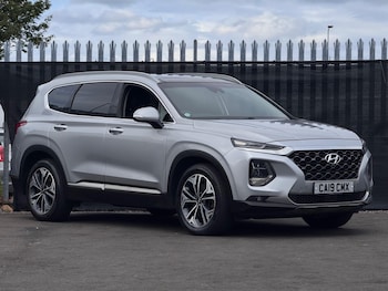 Used Hyundai Santa Fe 2019 for sale - 79387522: Photo