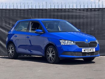 Used Skoda Fabia 2019 for sale - 79676637: Photo