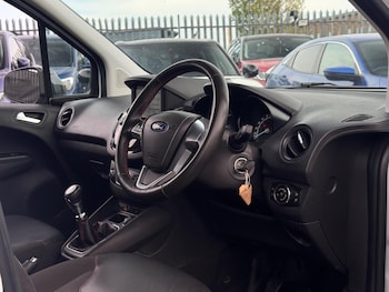 Used Ford Transit Courier 2020 for sale - 79471607: Photo