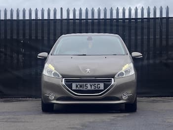 Used Peugeot 208 2015 for sale - 79848054: Photo