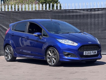 Used Ford Fiesta 2017 for sale - 79564995: Photo