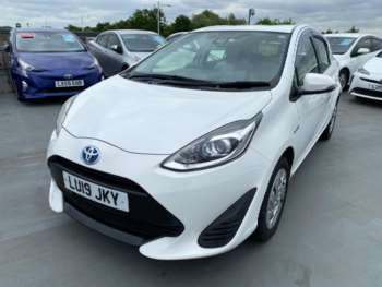 Used Toyota Aqua 2024 for sale - 74832377: Photo