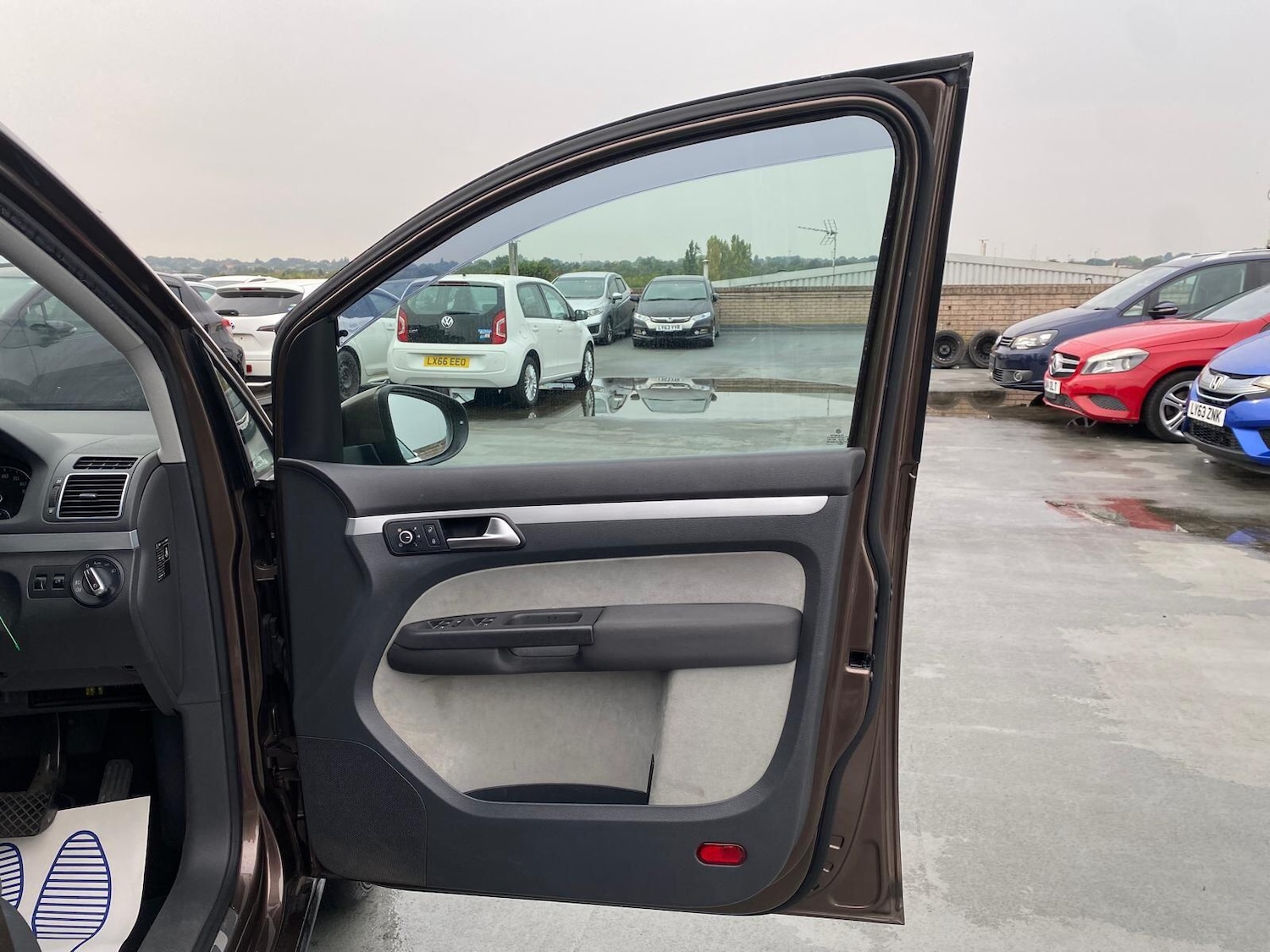 Vehicle 26