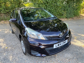 Used Toyota Yaris 2014 for sale - 75459636: Photo