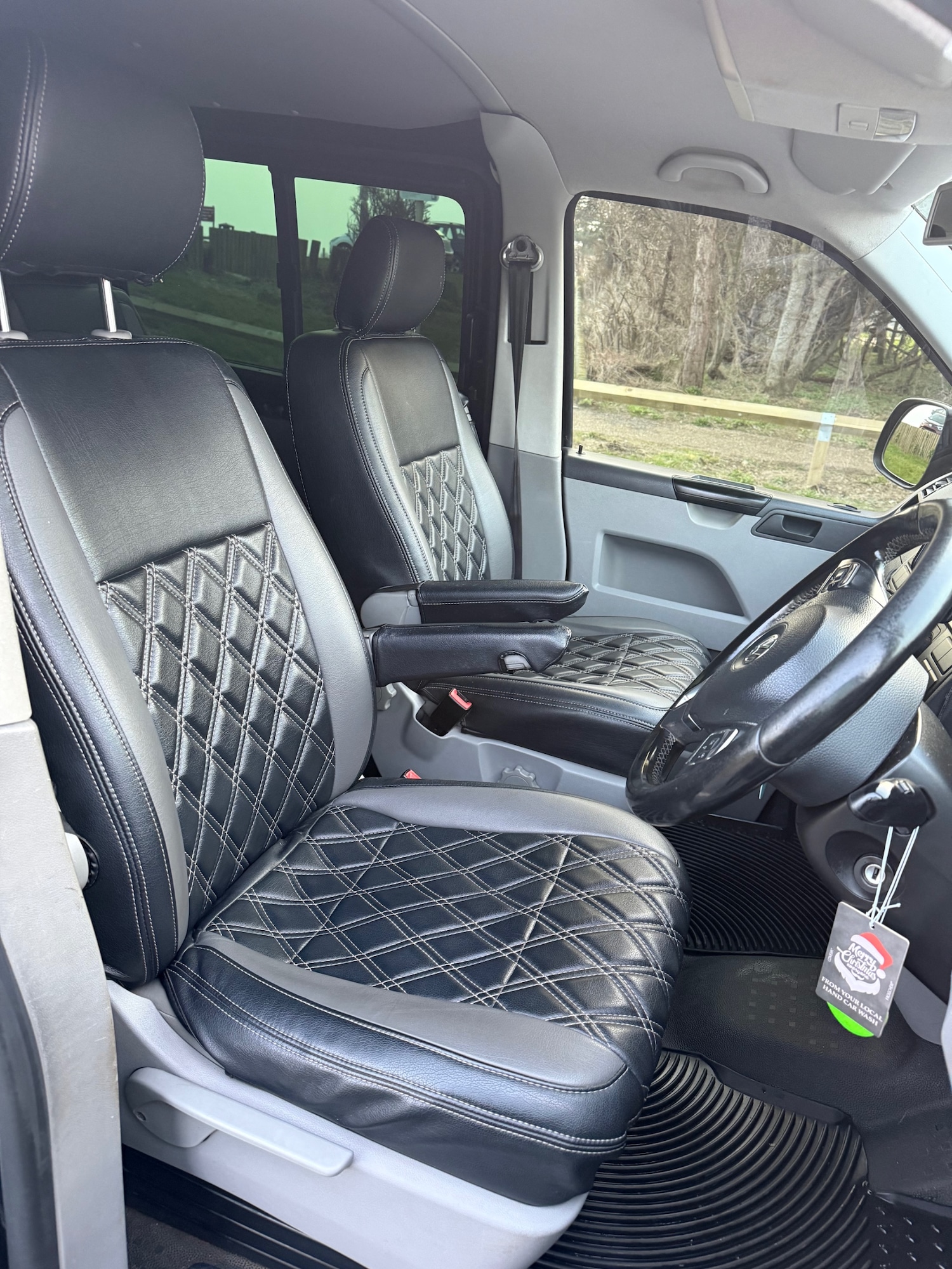 Used Volkswagen Transporter 2011 for sale - 78039017: Photo 6