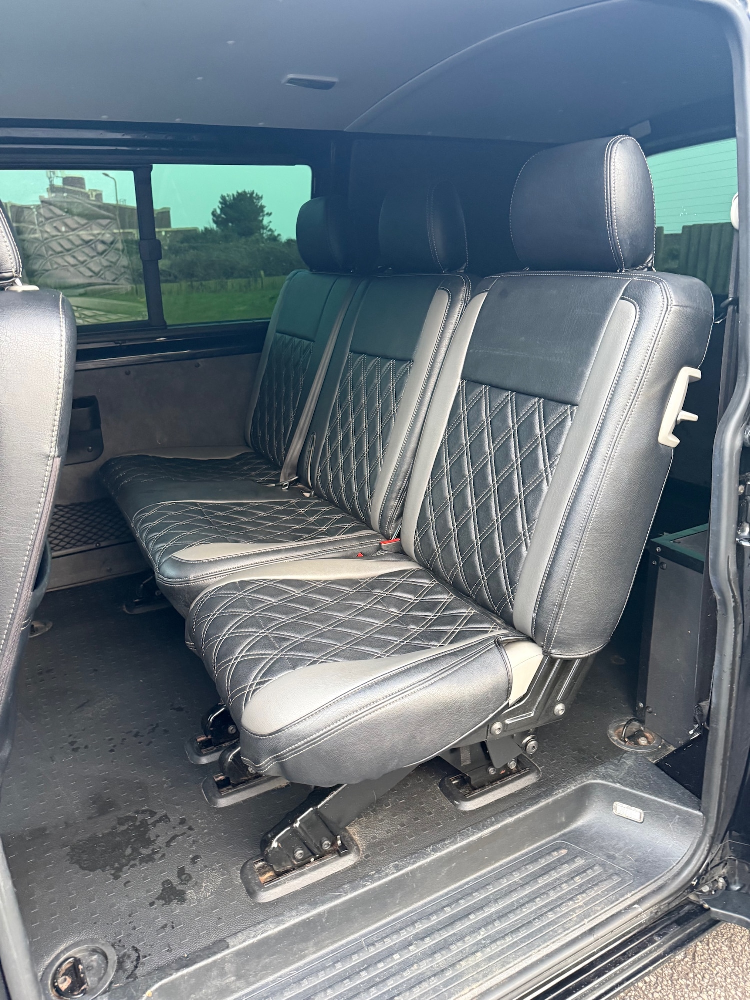 Used Volkswagen Transporter 2011 for sale - 78039017: Photo 8