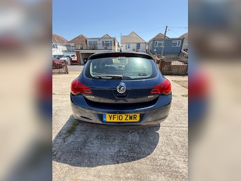 Used Vauxhall Astra 2010 for sale - 78995606: Photo