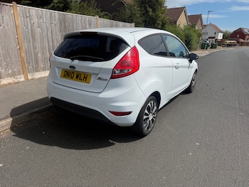 Used Ford Fiesta 2010 for sale - 79547443: Photo