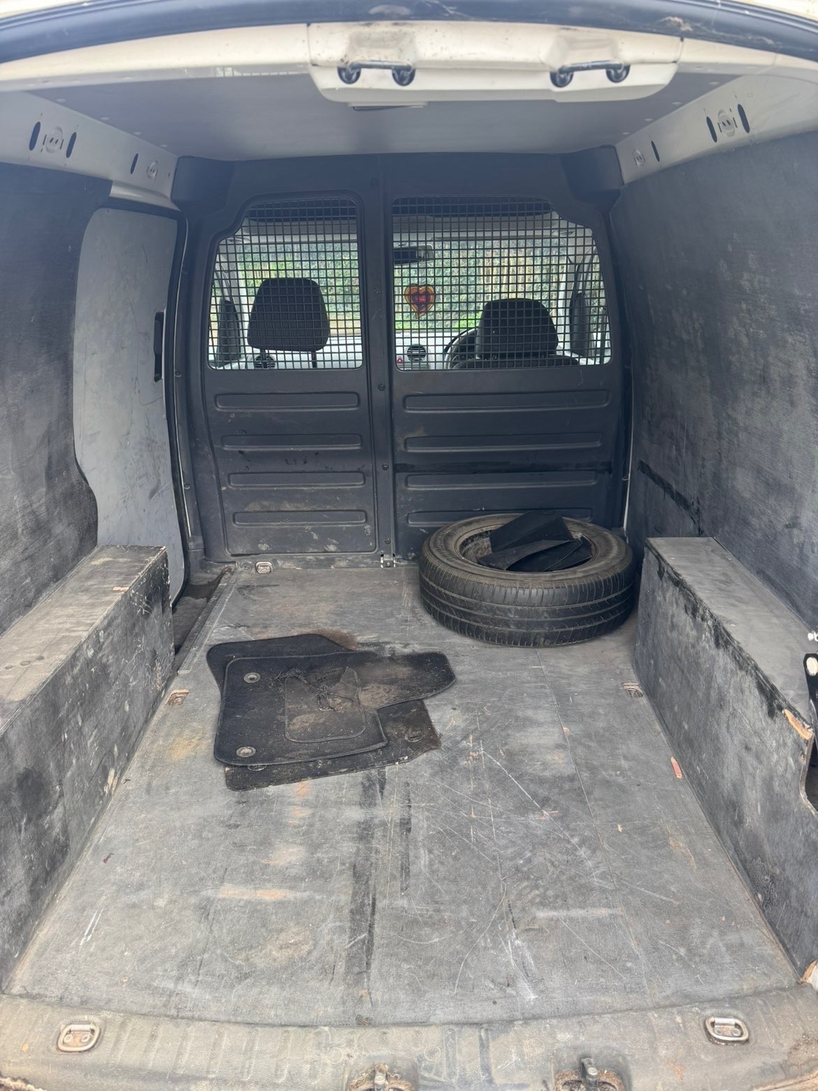 Used Volkswagen Caddy 2014 for sale - 78039947: Photo 6