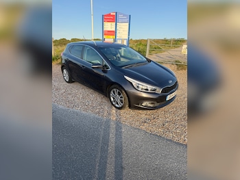 Used Kia Ceed 2014 for sale - 78674428: Photo