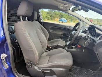 Used Ford Fiesta 2015 for sale - 79651958: Photo