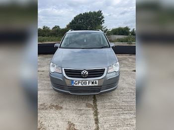 Used Volkswagen Touran 2008 for sale - 78836904: Photo