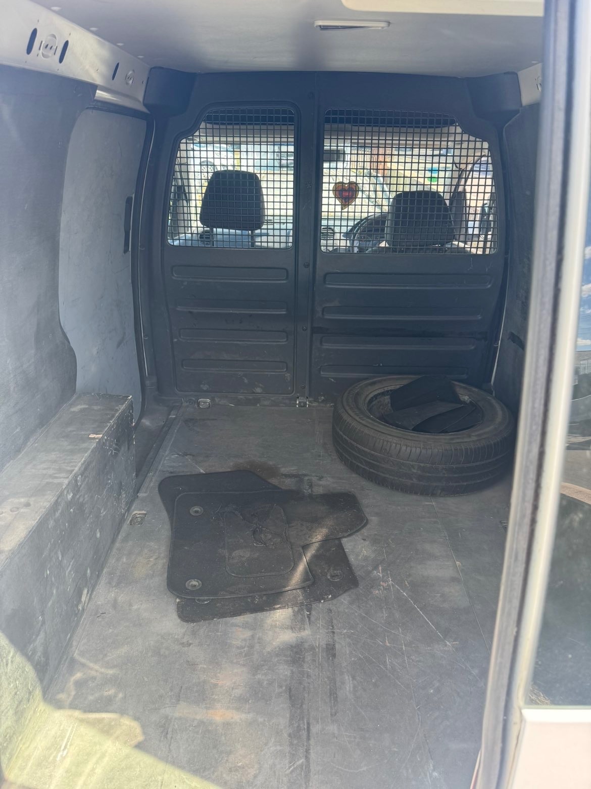 Used Volkswagen Caddy 2014 for sale - 78067064: Photo 6